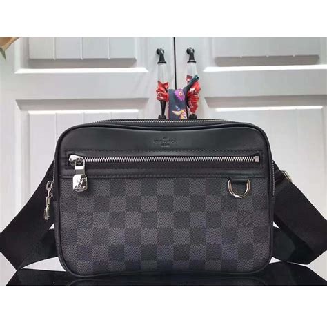 louis vuitton men shoulder bag